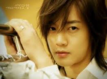  - Kim Hyun Joong