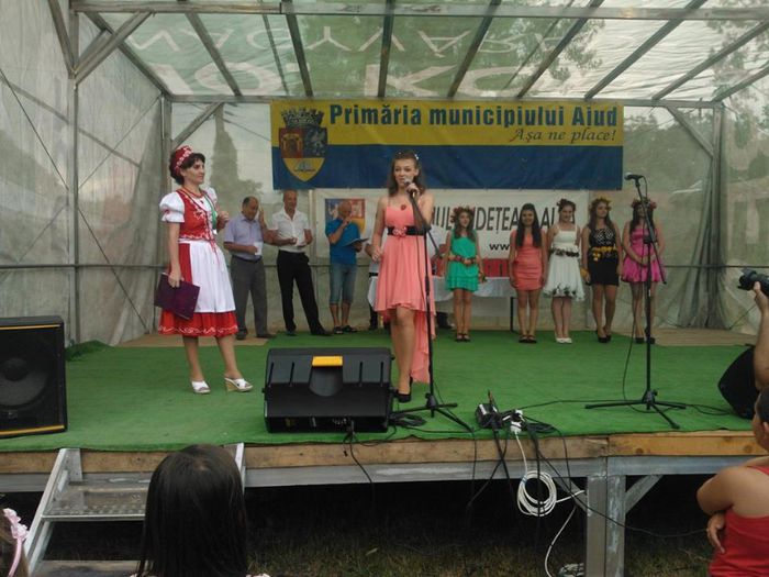 8 - Ziua Rozelor 2013