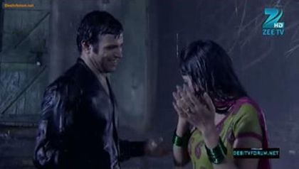 318063_539858046024474_526155380_n - xxArjun and Purvi-Romantic Nightxx