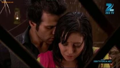 424015_539858896024389_860077312_n - xxArjun and Purvi-Romantic Nightxx