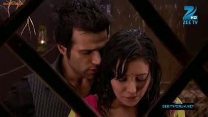 74337_539858842691061_320214454_n - xxArjun and Purvi-Romantic Nightxx