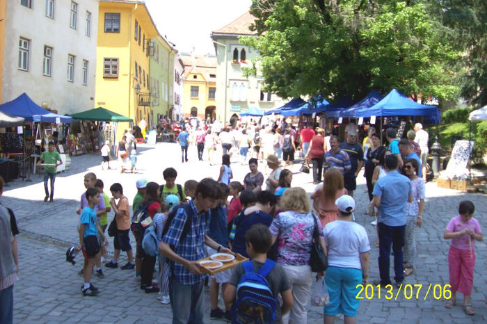 100_9150 - Targul mestesugarilor la Sighisoara 2013