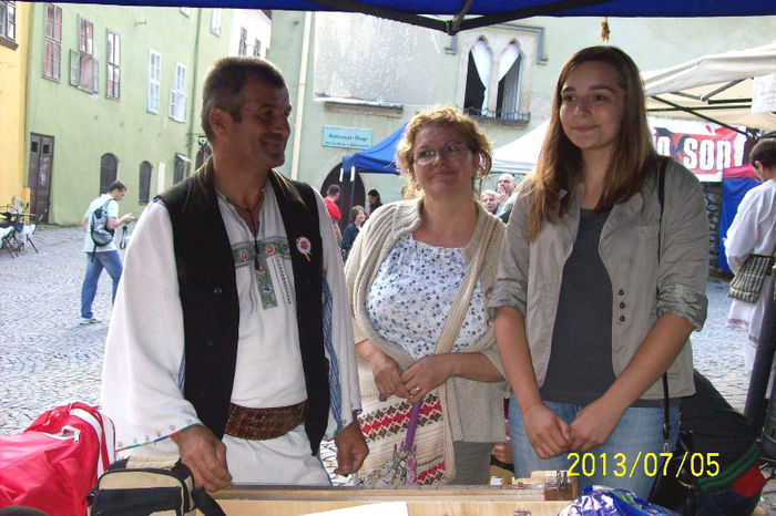 100_9080 - Targul mestesugarilor la Sighisoara 2013