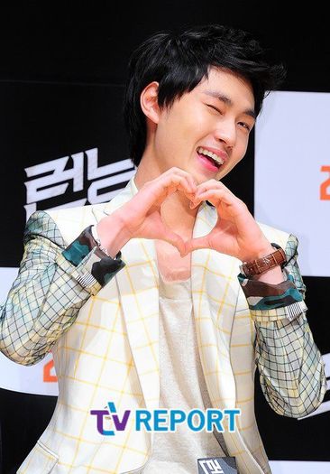  - Lee Min -Hoo