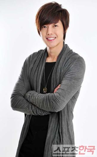  - Kim Hyun Joong