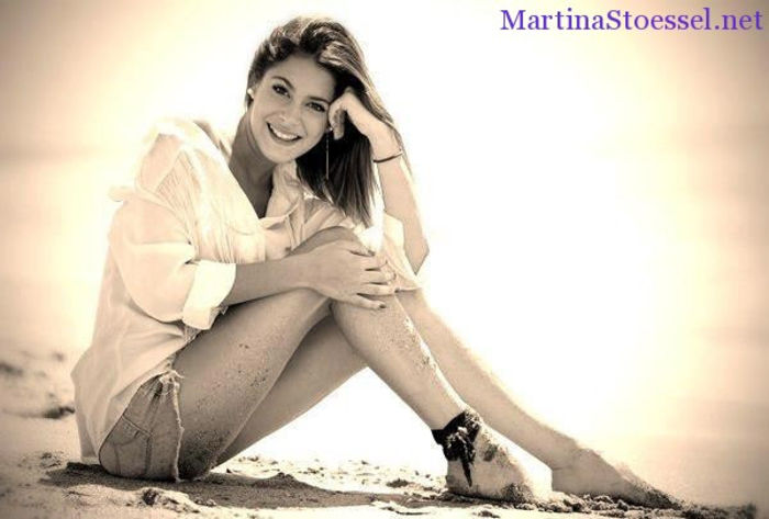 Photoshop-de-Martina-Stoessel-11