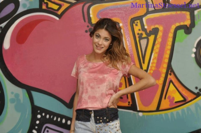 Mural-de-Martina-Stoessel-2 - Photoshop 01 Martina Stoessel