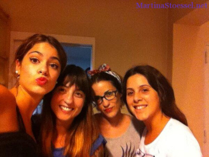 Martina-Stoessel-fotos-con-fans-2