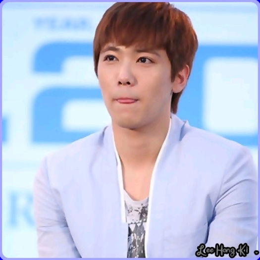 << Scuze noona.. :-s ..:o3 Nu ma refeream la tine. :o3