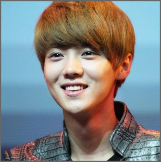 (LH) Eu am terminat de mult, tu esti aia care se tot oftica..:)).