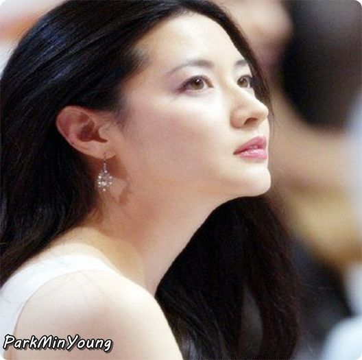 Lee Young Ae - p - p Choose Star 2