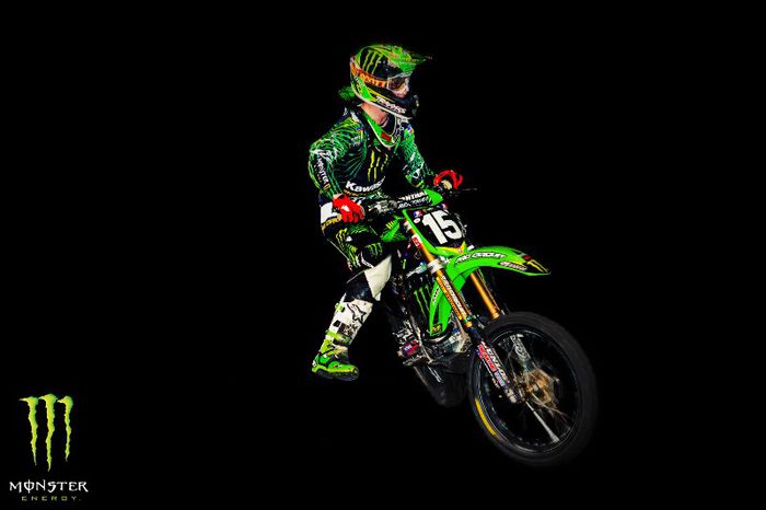 MonsterWallpapers-Daytona-Cox-2011-004 - Monster Energy