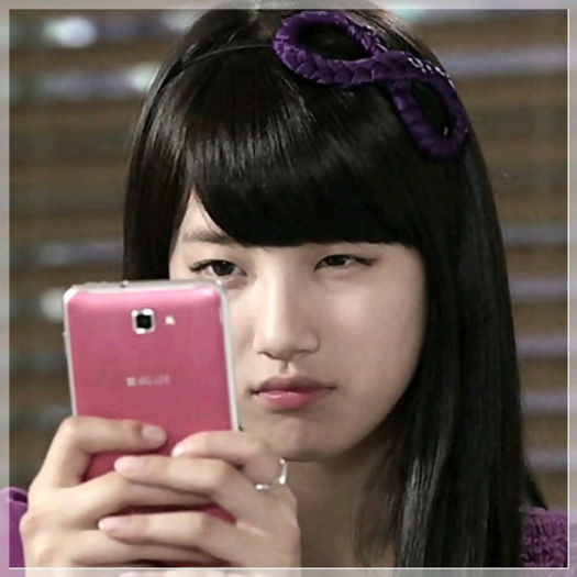 (*) doarma impreuna` ...:| ..Bine am spus`o iar, scuze. :-L ..Ya, vorbeste singur. :-L [inchide] :|  - l - x - Episodul 60 - x - l