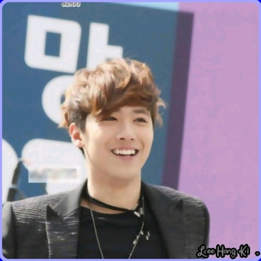 << M`am ales cu o porecla... :)) ...dar Hwe e adorabila.. ;;)