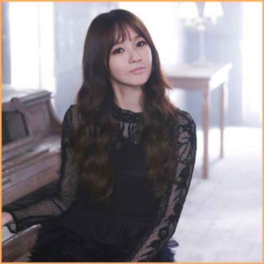 ^^.. Poate ca nu reau sa ti-o spun..=se uita in ochii lui=..di..rect..