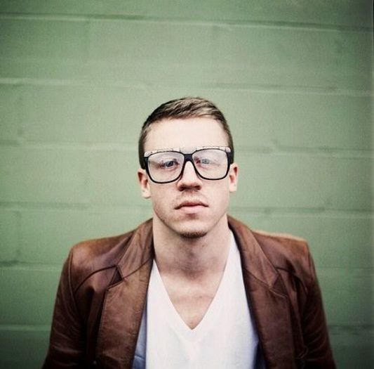 † Macklemore † - 2__Macklemore__2