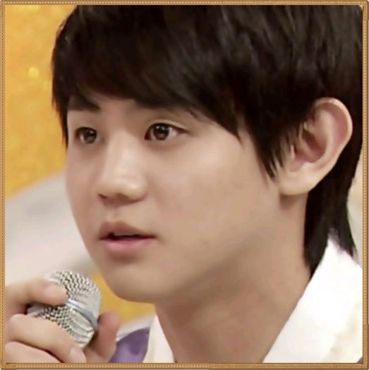 [:X] ...Hyun? ..Nu l`am vazut de aseara.. :-? ..Nu e aici? :-?