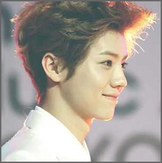 (LH) ..(isi intoarce capul spre Bora si Seob) Nu ca le-ar sta rau..:)) ..(isi intoarce capul).. - l - x - Episodul 61 - x - l