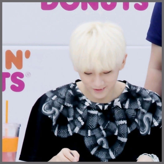 [(:] ...[ia un unguent si un pansament] Barbia sus. :3 - l - x - Episodul 61 - x - l