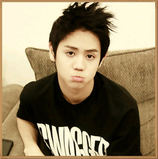 [:X] Lasa, ma duce logodnica. ;;) :D