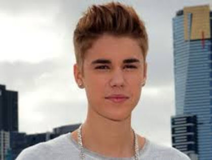 9 - xo_12 zile cu Justin Bieber_xo