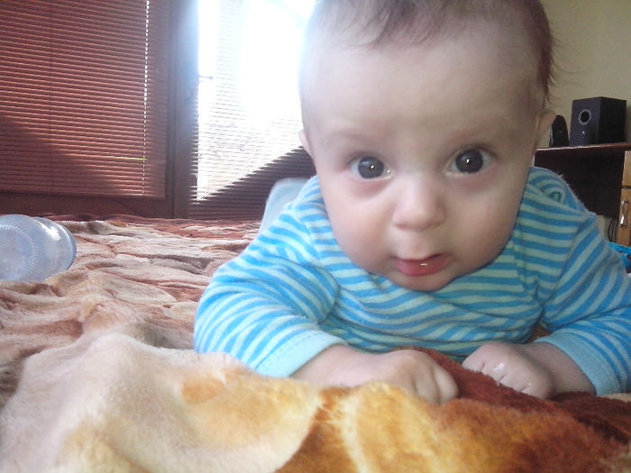 new folder 2 062 - un bebe mic -2013