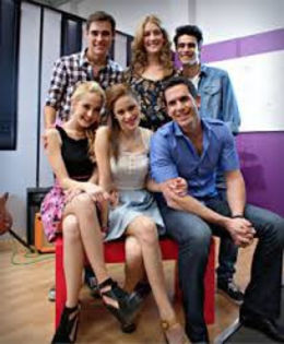 images - Violetta