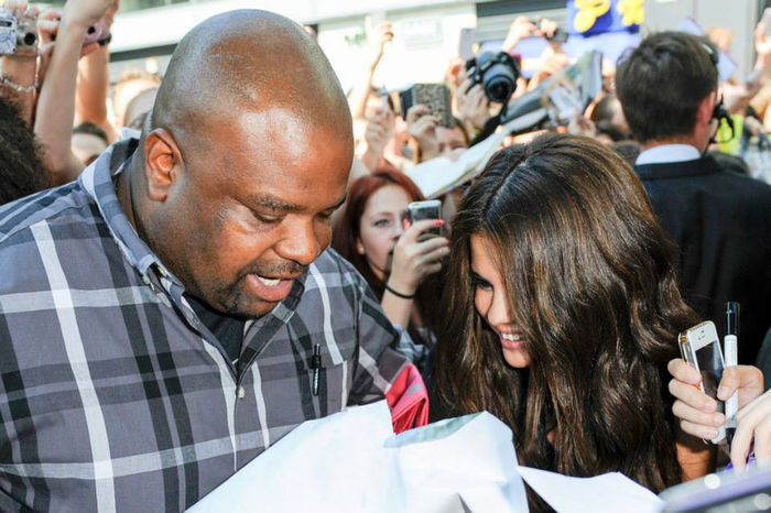 2 - Arriving at the Adidas Store---09 July 2013