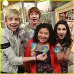 54866619_EQYEJFR2 - Austin And Ally