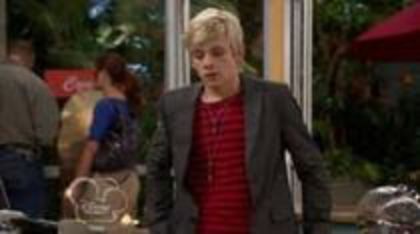 54866622_KJEOKTI2 - Austin And Ally