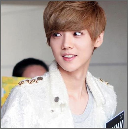 (LH) .. Care e caree ? :)) .