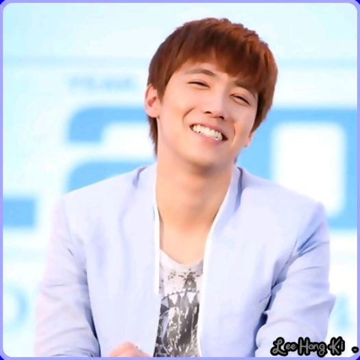 << Nu, ca doar stiam ca urmeaza asta. :)) ..[se ridica].. :))