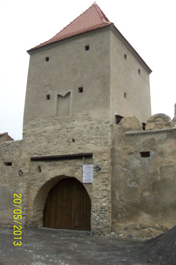 100_7554 - CETATEA TARANEASCA DIN RUPEA JUD BRASOV