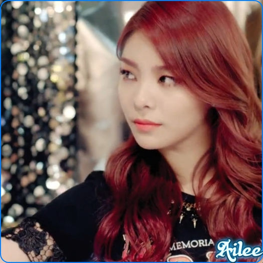 ♡ Citez..`Ailee!Nu sunt un catelus. Sunt un wolf. ` Te auzi foarte bine de sus..:))