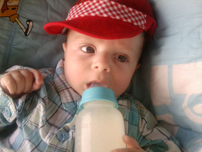 Fotografie4207 - un bebe mic -2013