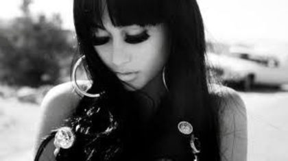 images8 - Natalia Kills