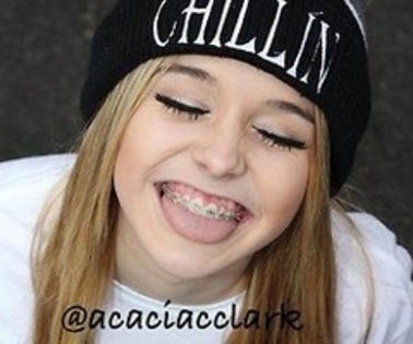 tumblr_mh5fivySf91rycjfqo1_250_thumb - xo_Acacia Clark_xo