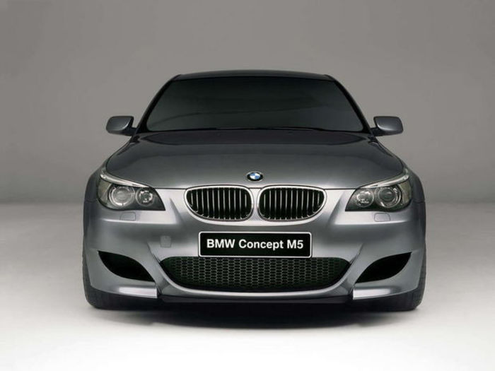 bmw-concept-m5-desktop-poze-cu-masini_54ed007a5e8d59[1] - va plac masinile