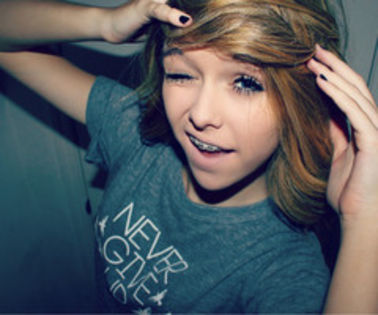 thumb - xo_Acacia Clark_xo