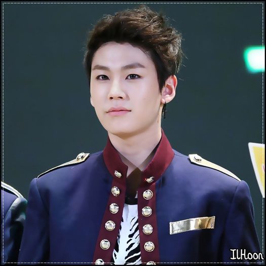 ♫ Ei bine..`pumnul lui Yoseob` e doar o legenda. 8-> .. :)) .. - l - x - Episodul 65 - x - l