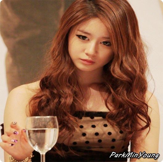 Imi pare rau ! Nu ai nimic de la familia ta ?!