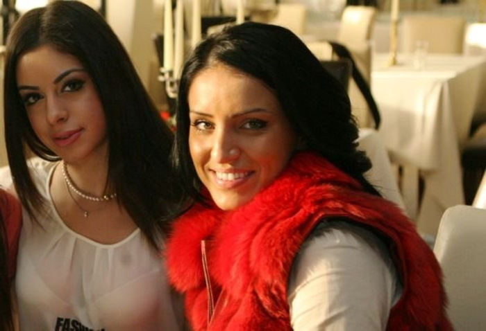 40651_adelina_pestritu_natalia_mateut_01