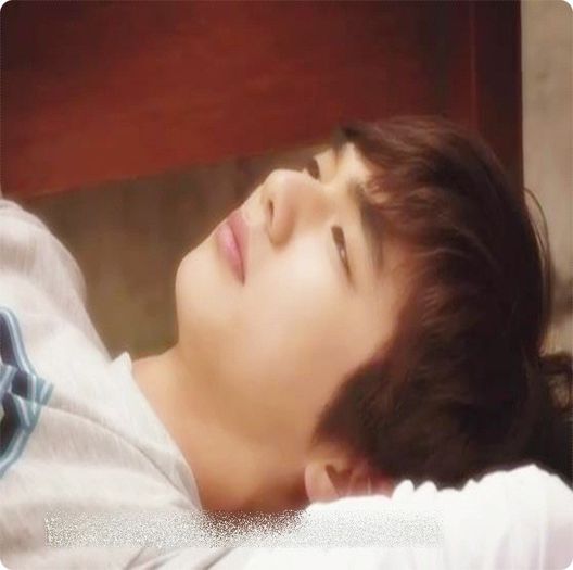 [ Niciun raspuns ] [ Se ridica ] Soo Ra, sa ne oprim aici...