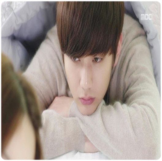 Ba da. Tu vezi doar ce vrei sa vezi...ci nu ce trebuie.