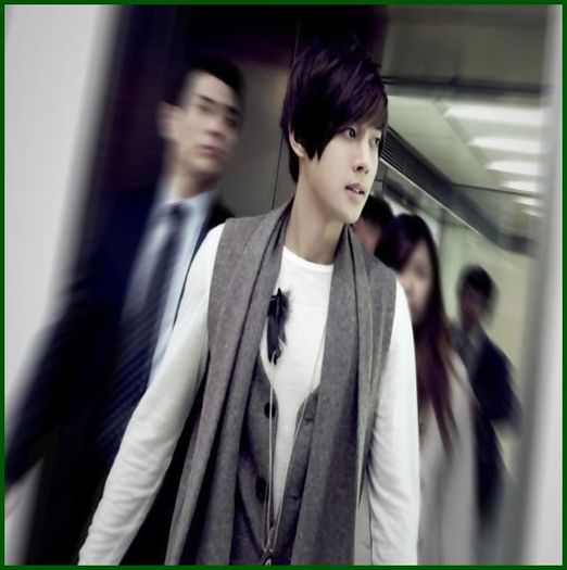 H~ [agita tubul,il face :))..]