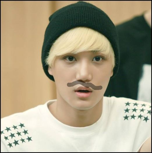 (Kai) ..Doar nu ai indraznit o.o .. :-L.. (ii ia markerul,il pune la pamant,il face cu marker) - l - x - Episodul 68 - x - l