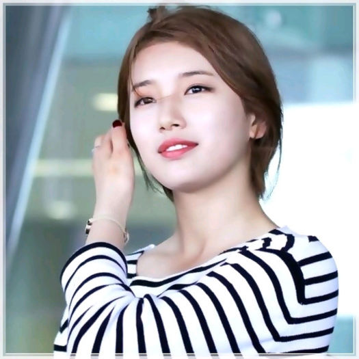 (*) ...Bye Hyun. Eu va las... La multi anisori inca o data Tae si noroc. :) ..[pleaca]