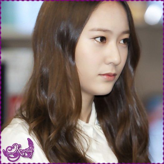 |< .. Chiar? :-? .. Nu arata asta. :( .. Luluu,fa`l s`o arate. :( .. :o3 ..