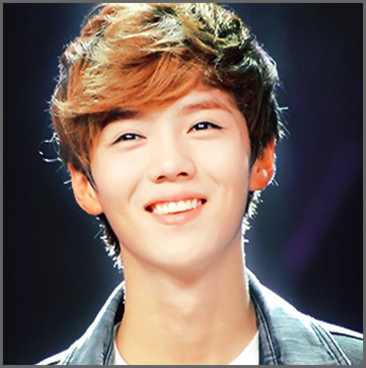 (LH) ..Dar ..;;) Nu vreau ..:))=)) .. :|..:-s