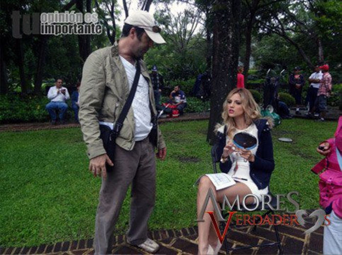 562855_276026109169619_1890871294_n